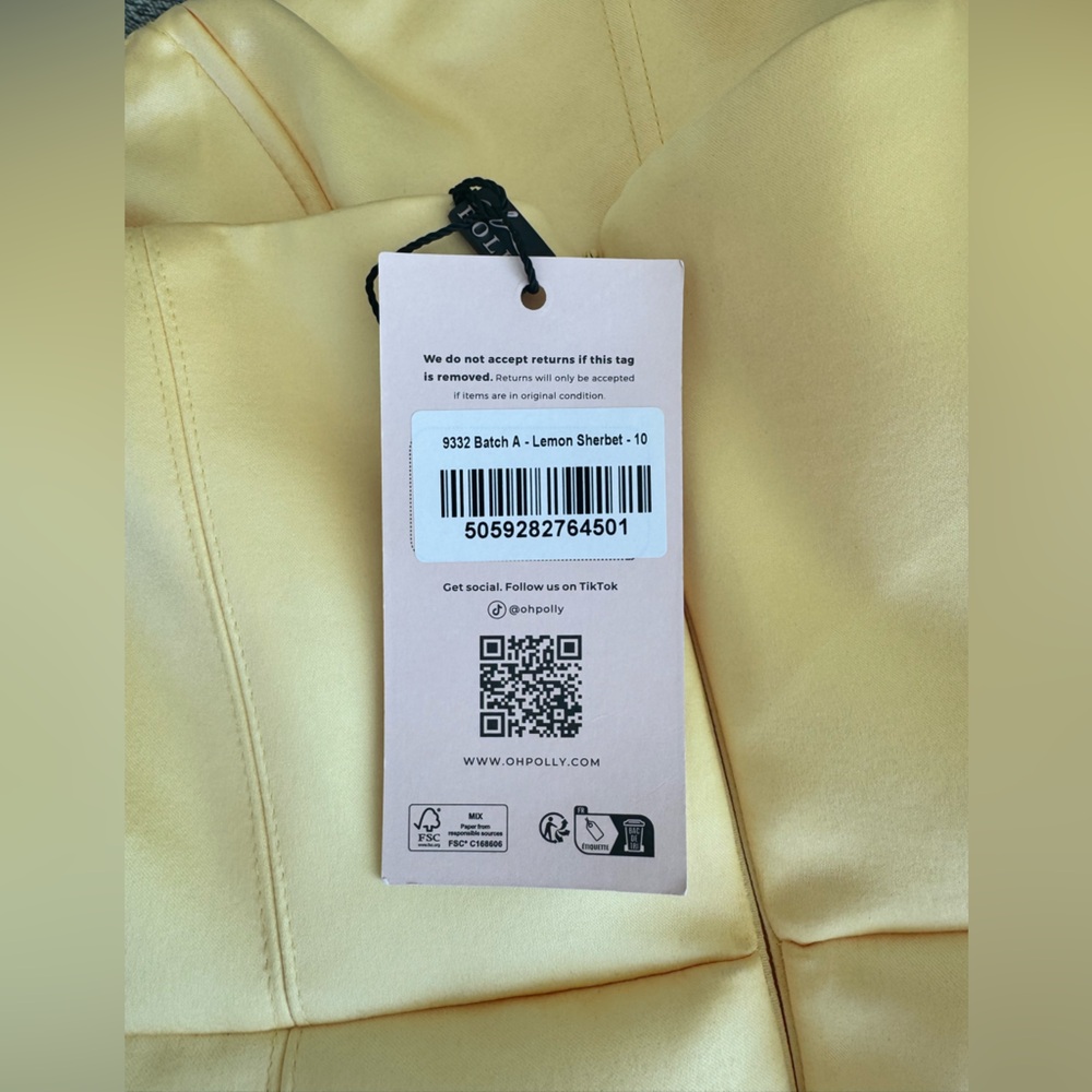 Oh Polly Haisley Strapless Mini Dress in Pale Yellow - Picture 3 of 4